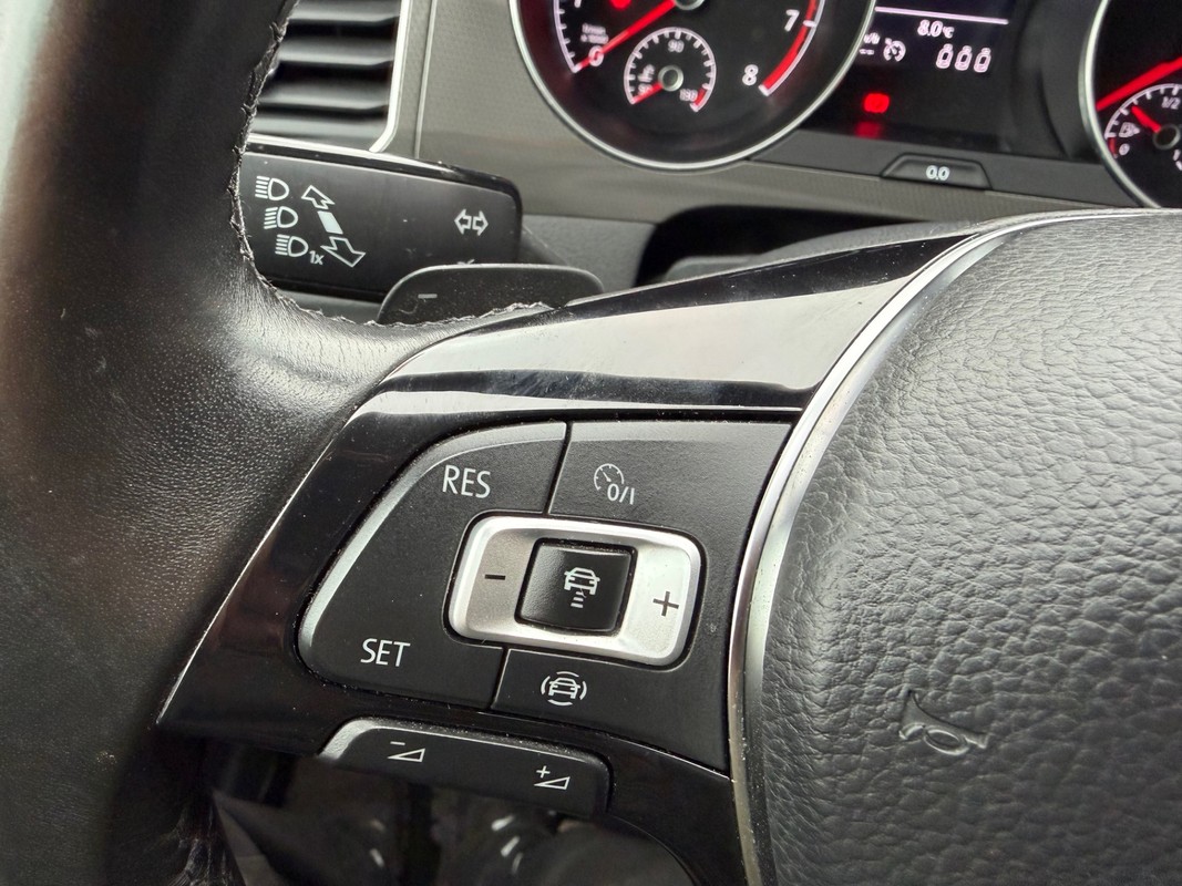 Volkswagen Golf Sportsvan