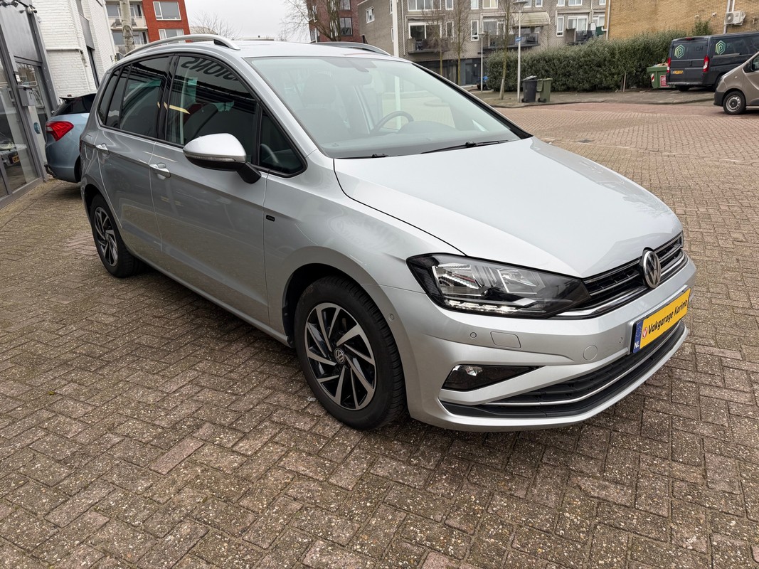 Volkswagen Golf Sportsvan