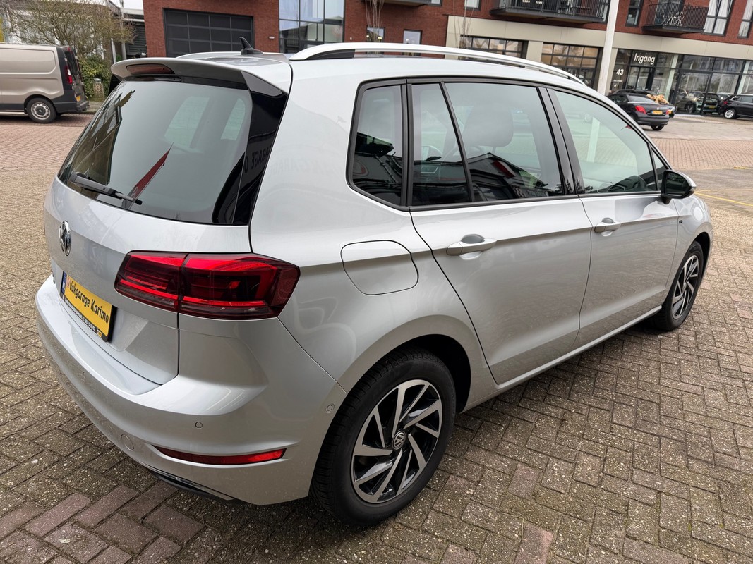 Volkswagen Golf Sportsvan