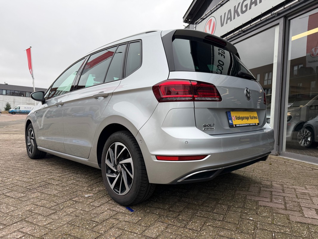Volkswagen Golf Sportsvan