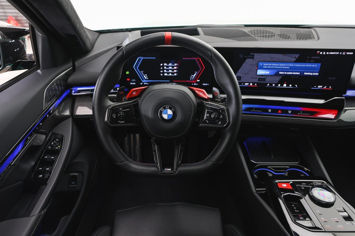 BMW M5
