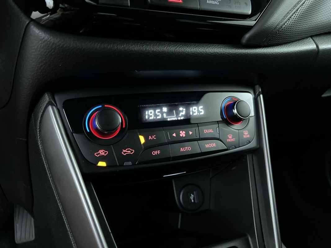 Suzuki S-Cross