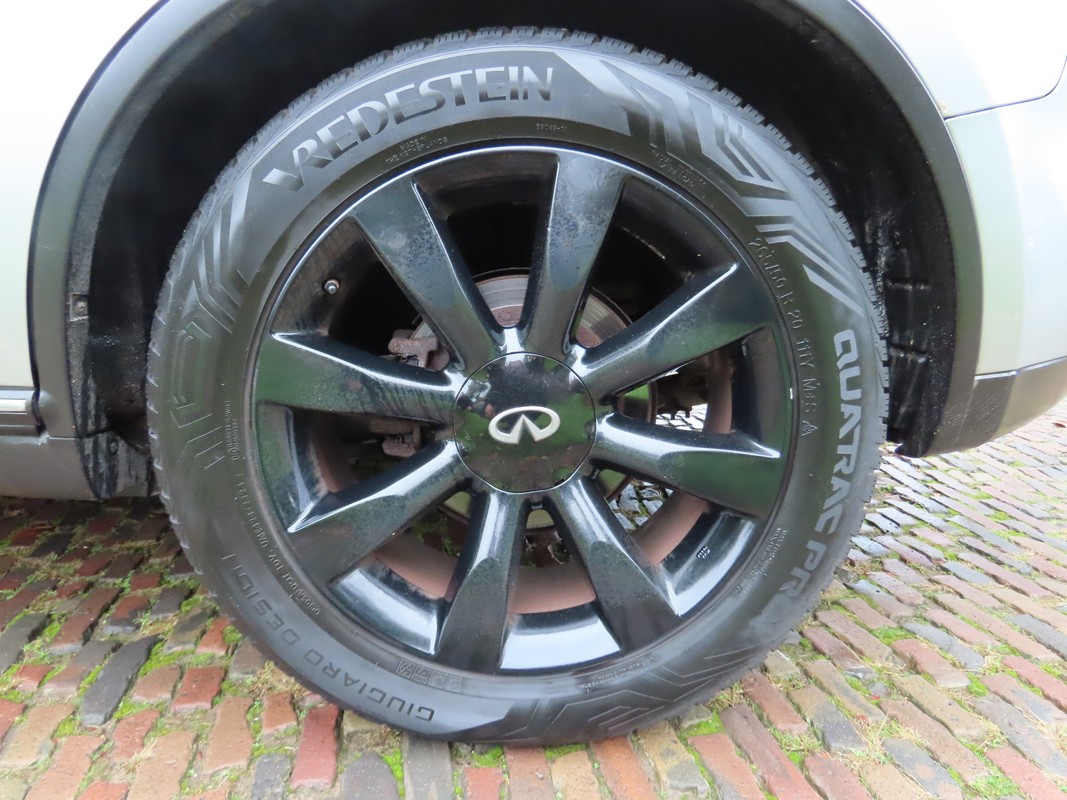 Infiniti FX