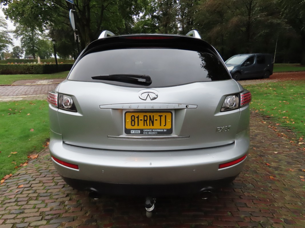 Infiniti FX