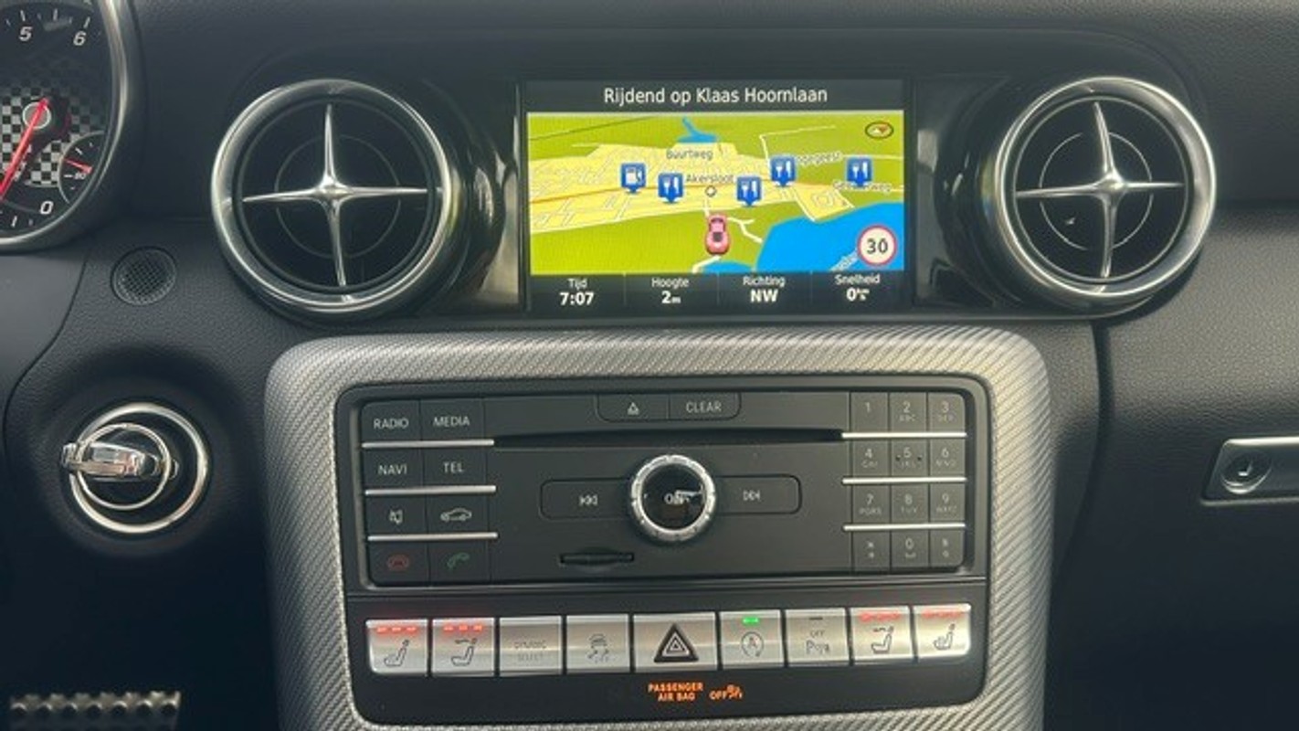 Mercedes-Benz SLC