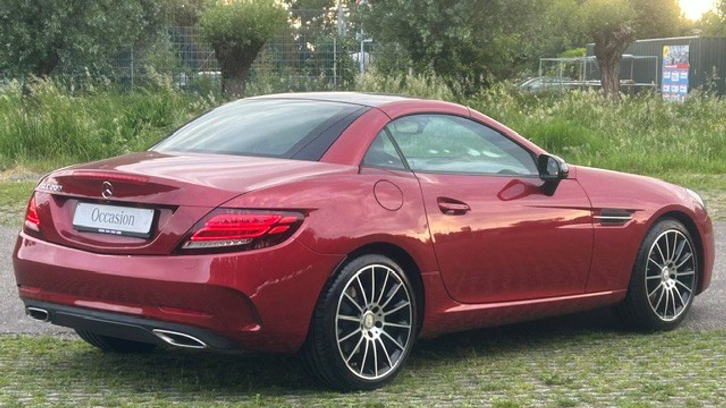 Mercedes-Benz SLC