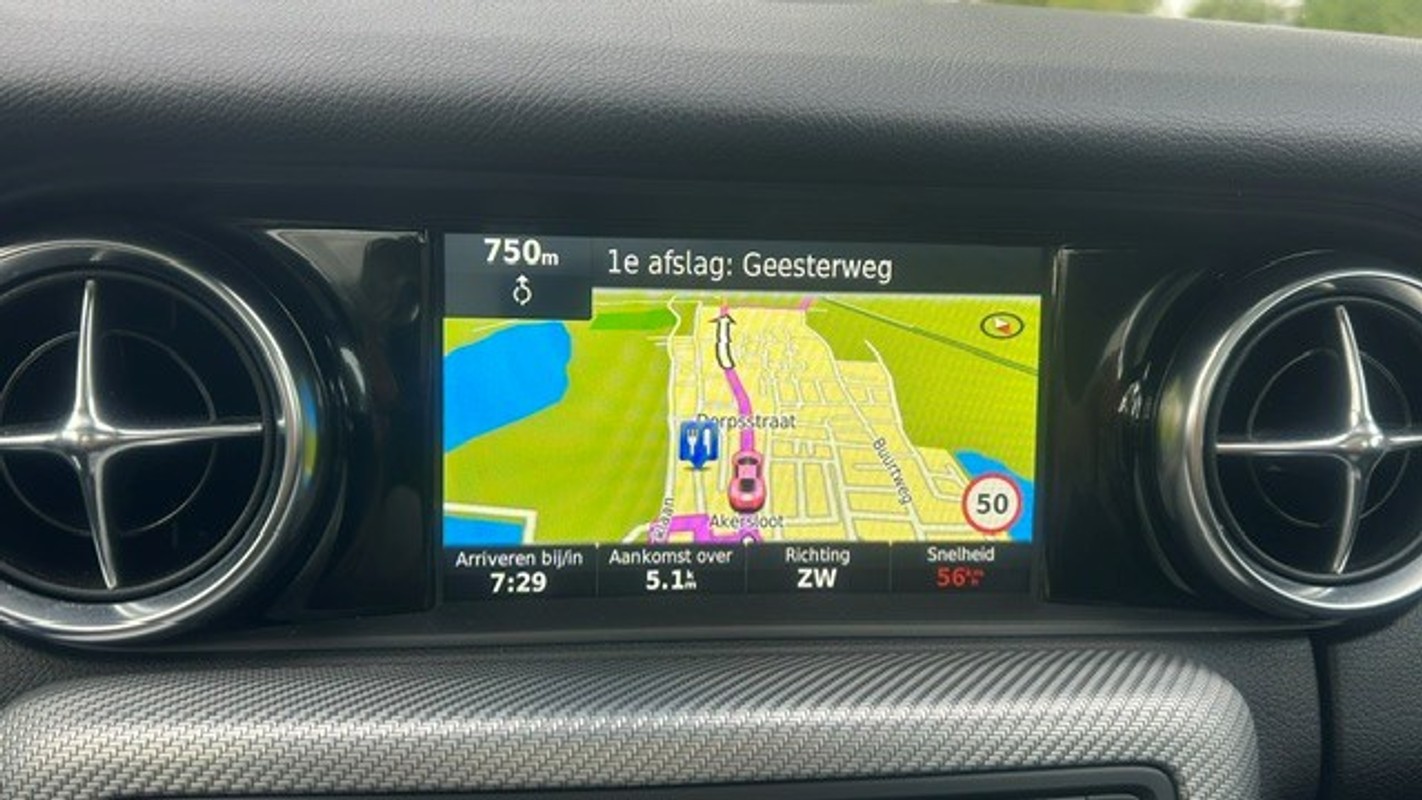 Mercedes-Benz SLC