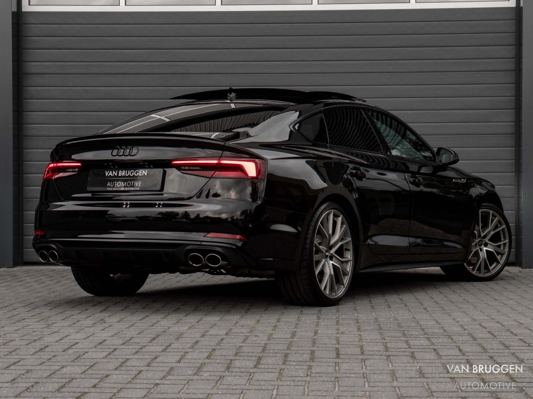 Audi S5