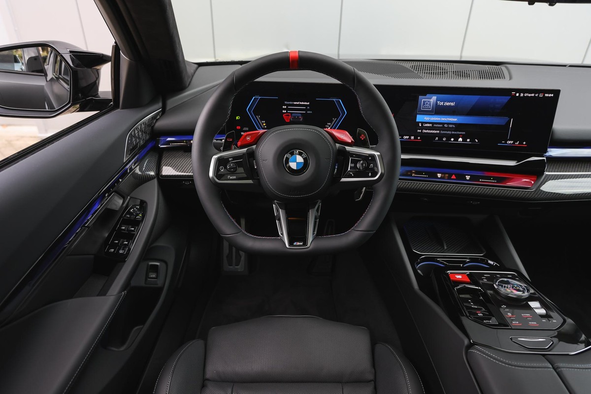 BMW M5