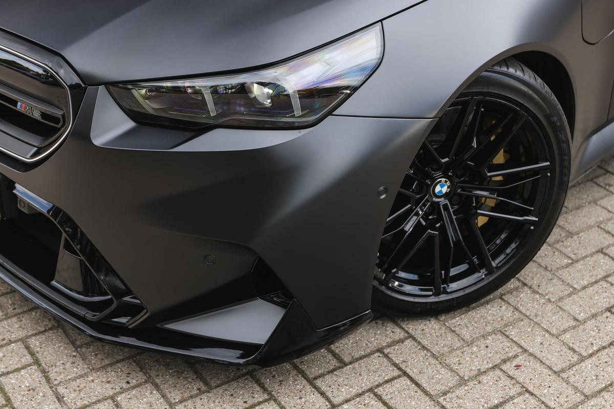 BMW M5