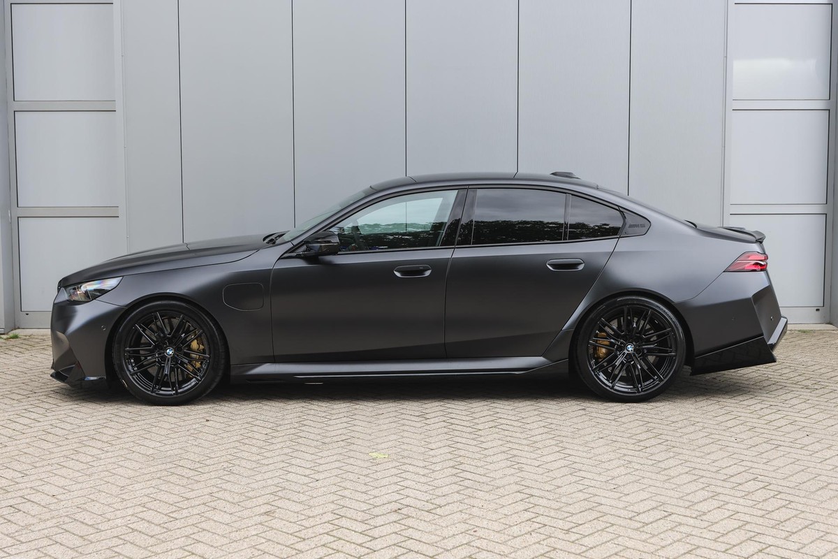 BMW M5
