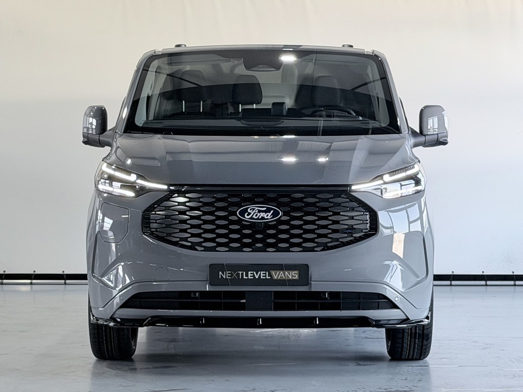 Ford E-Transit Custom