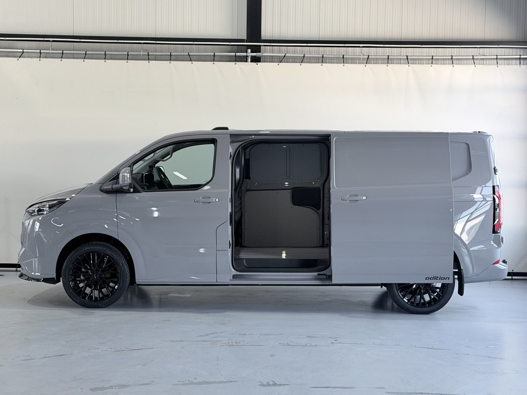 Ford E-Transit Custom