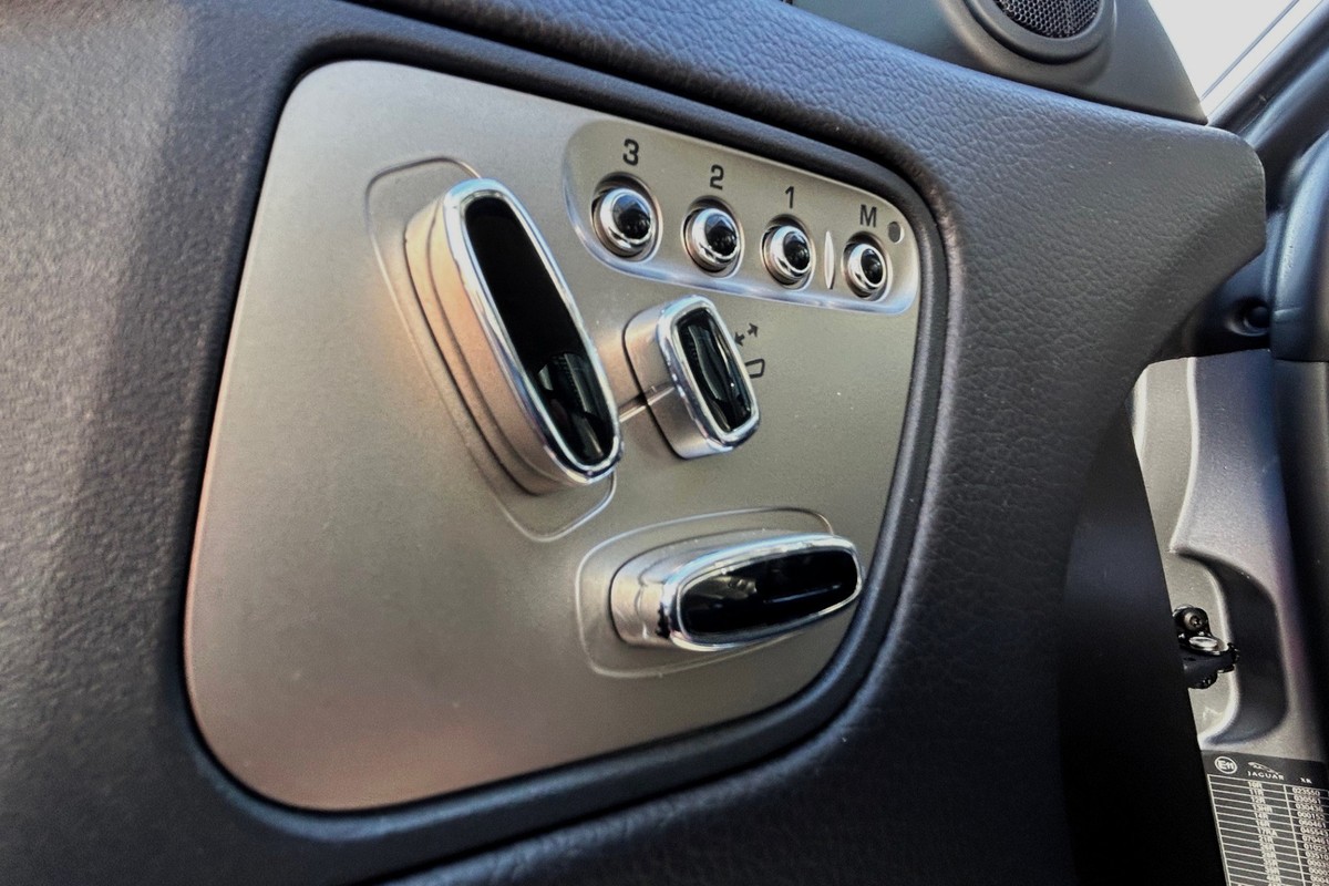 Jaguar XK