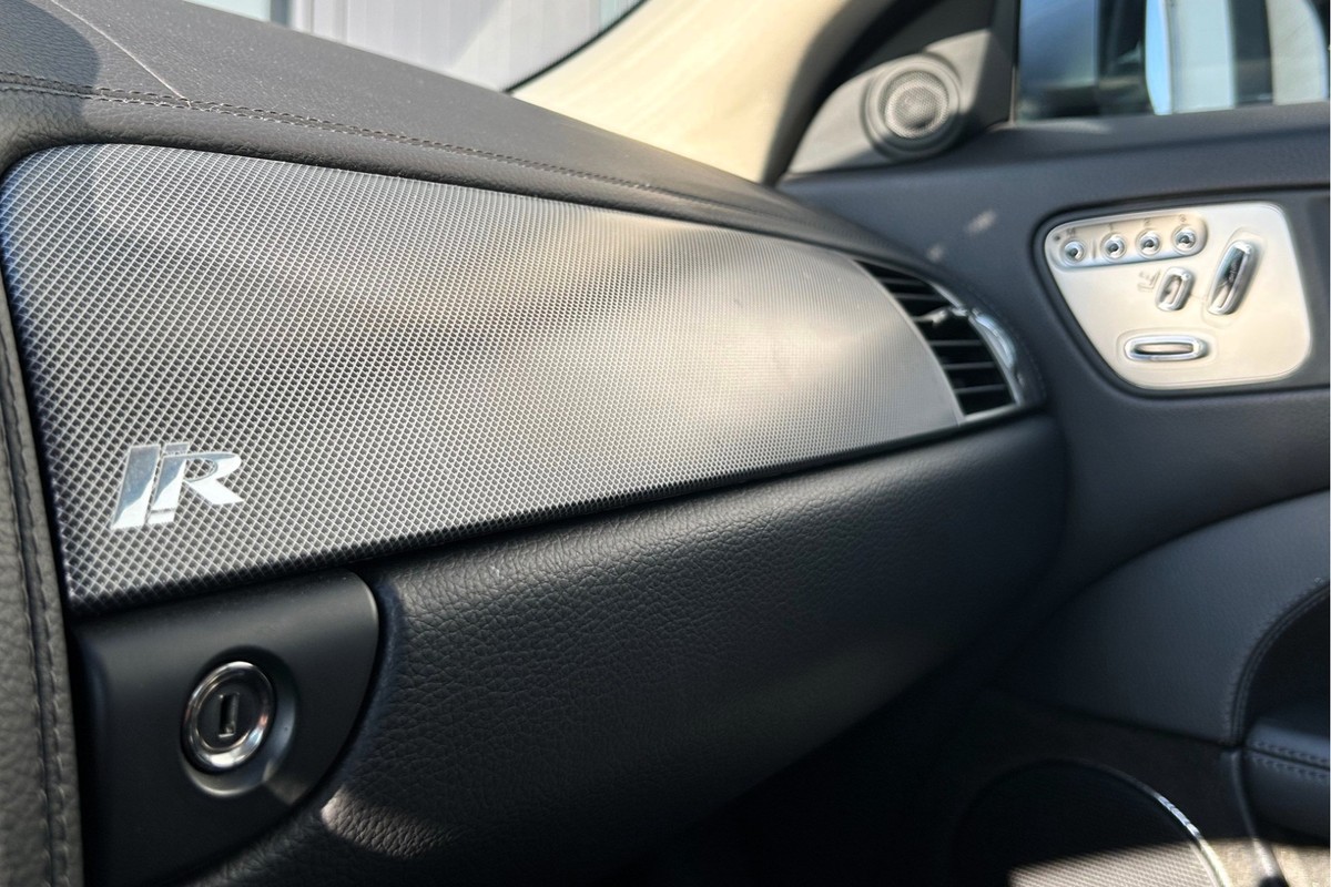 Jaguar XK