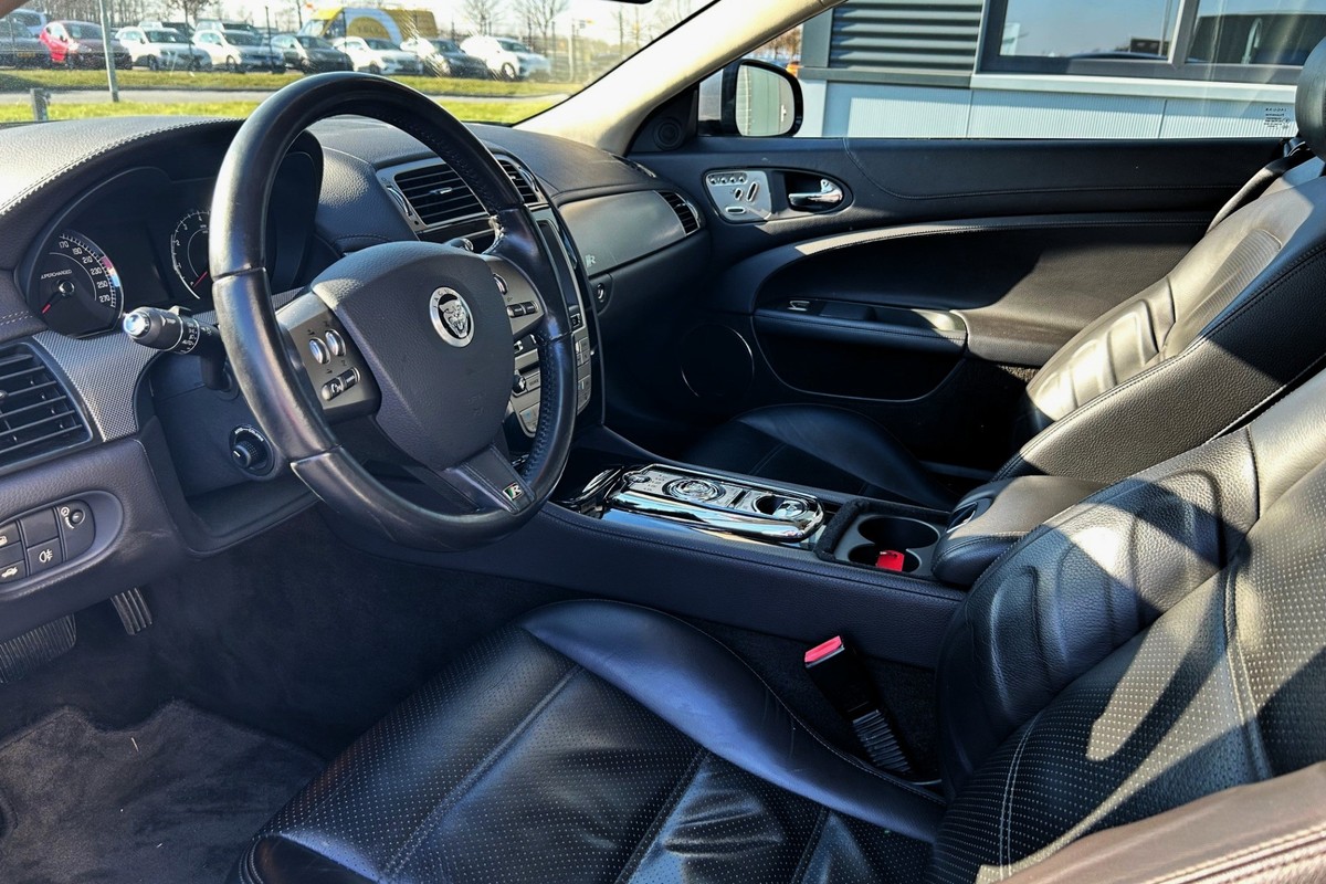 Jaguar XK