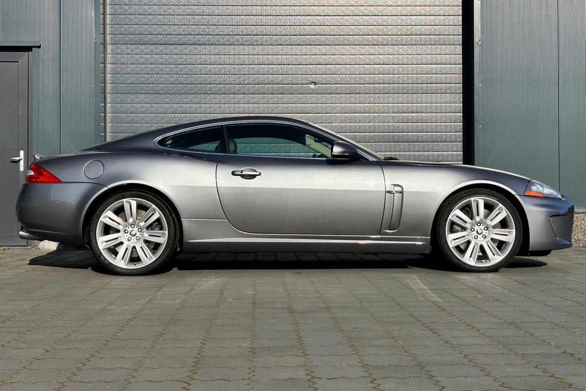 Jaguar XK