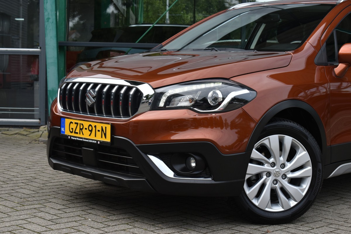 Suzuki S-Cross
