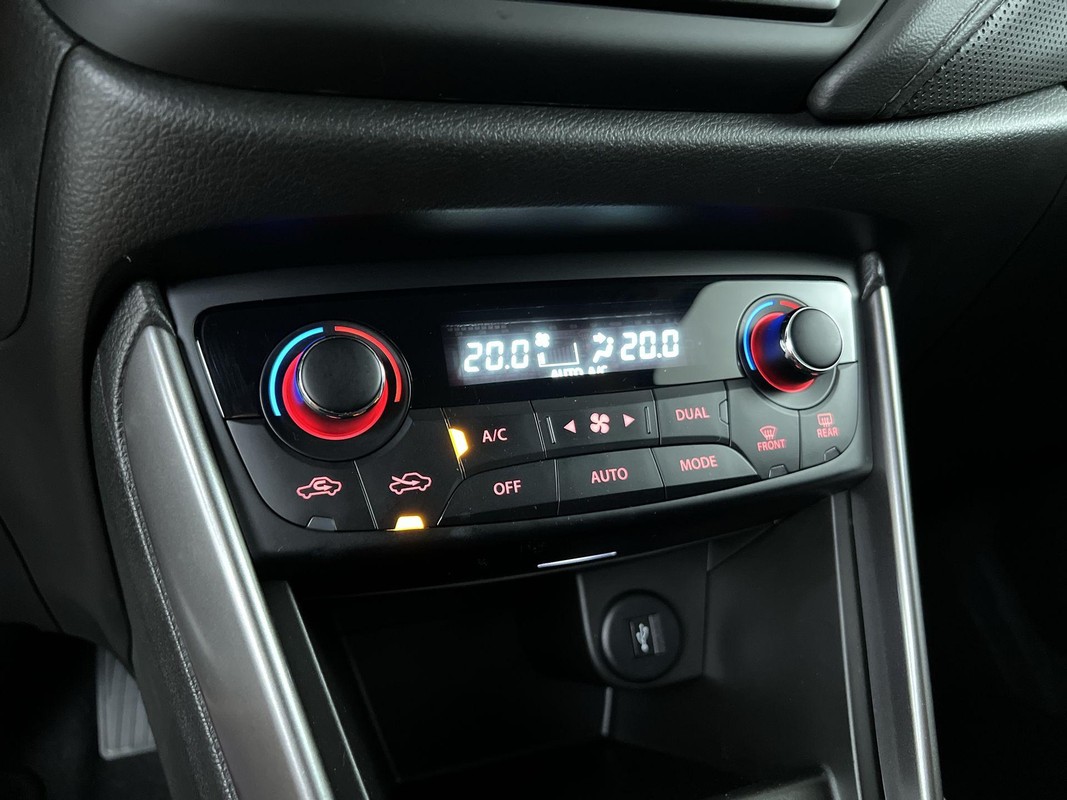 Suzuki S-Cross