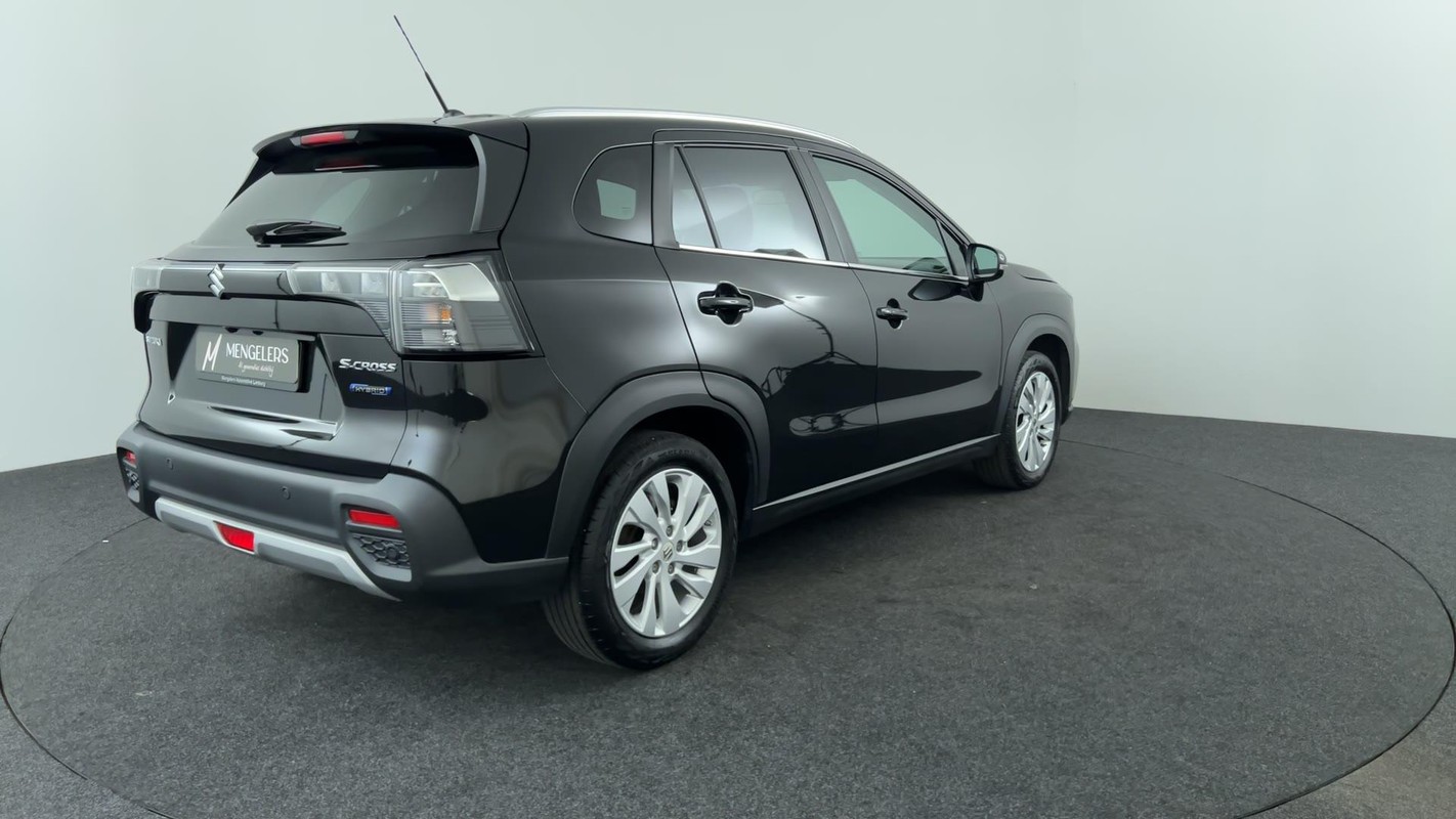 Suzuki S-Cross