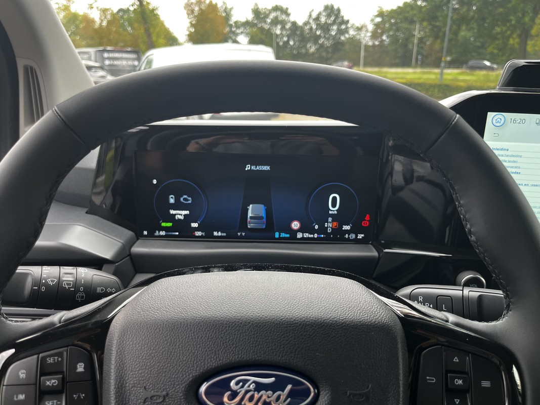 Ford Tourneo Custom
