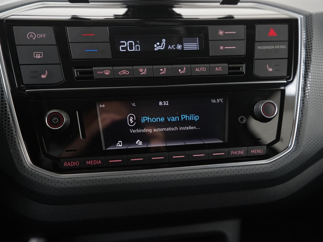 Volkswagen up!