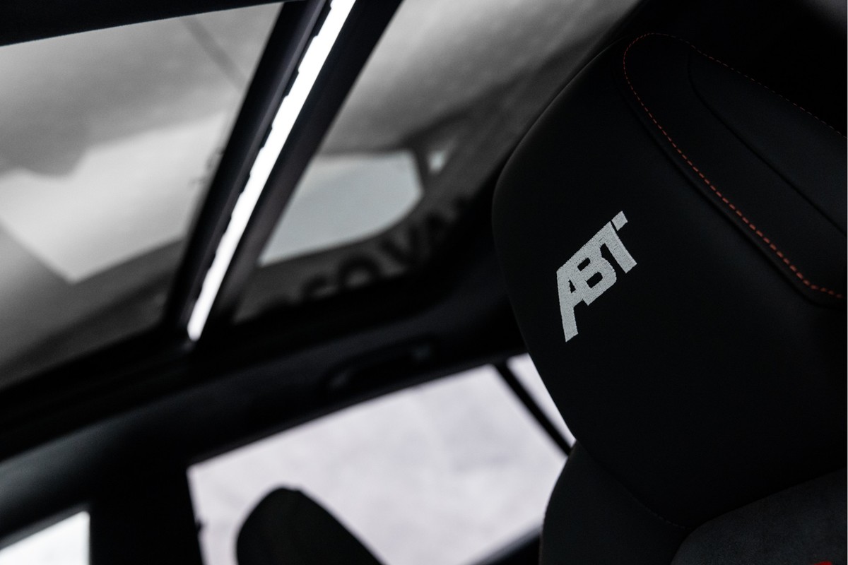 Audi RSQ8