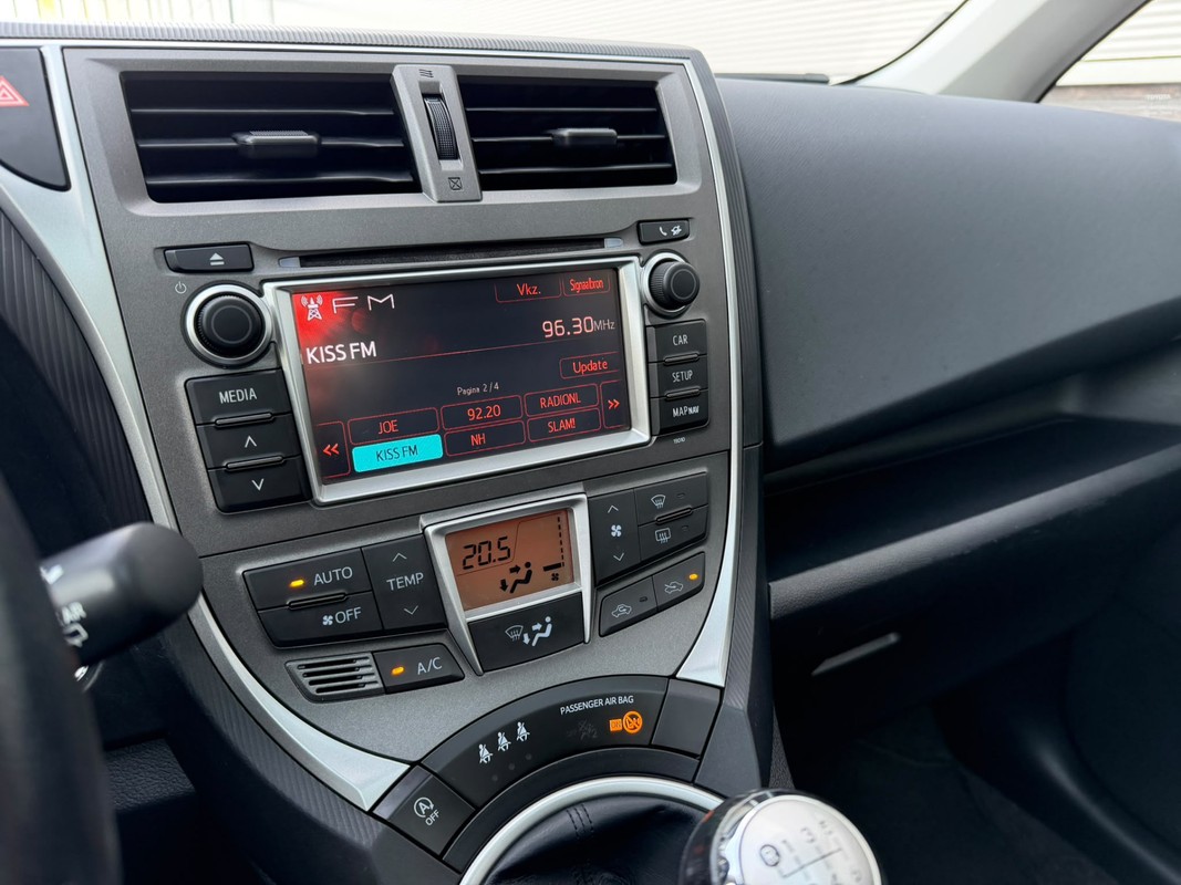 Toyota Verso-S