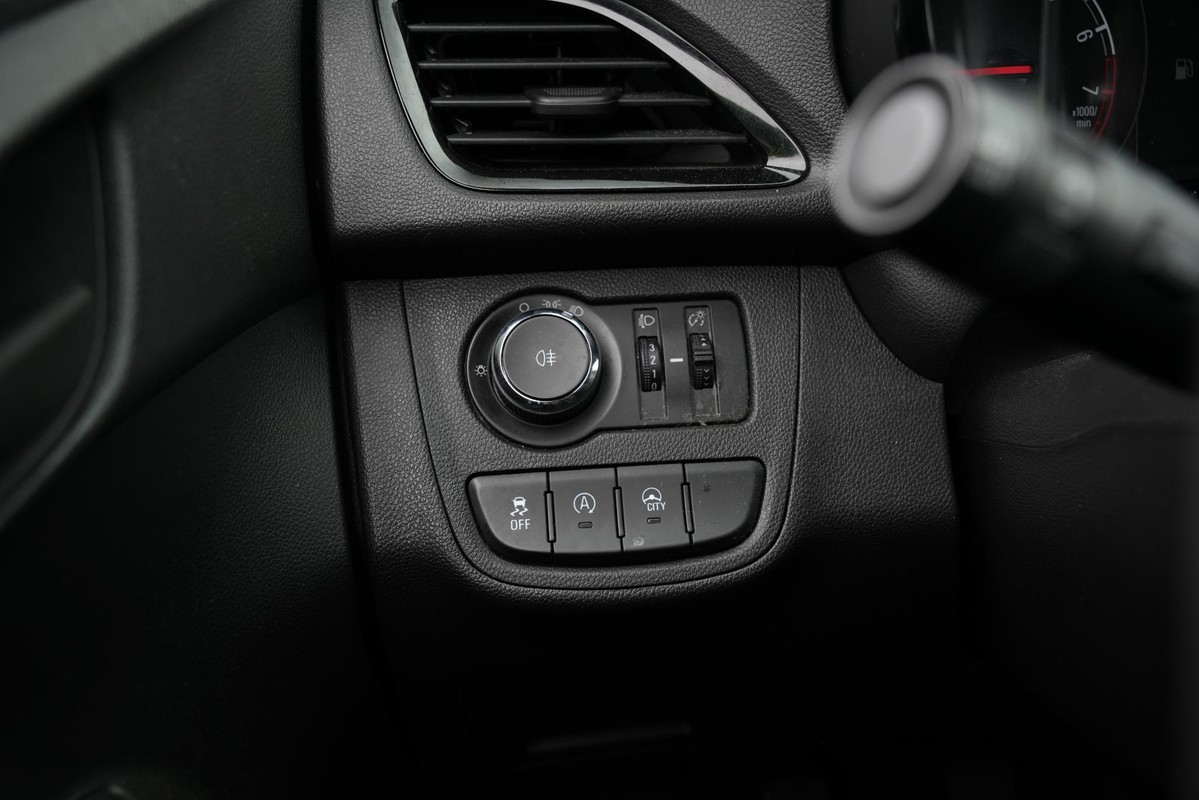 Opel KARL