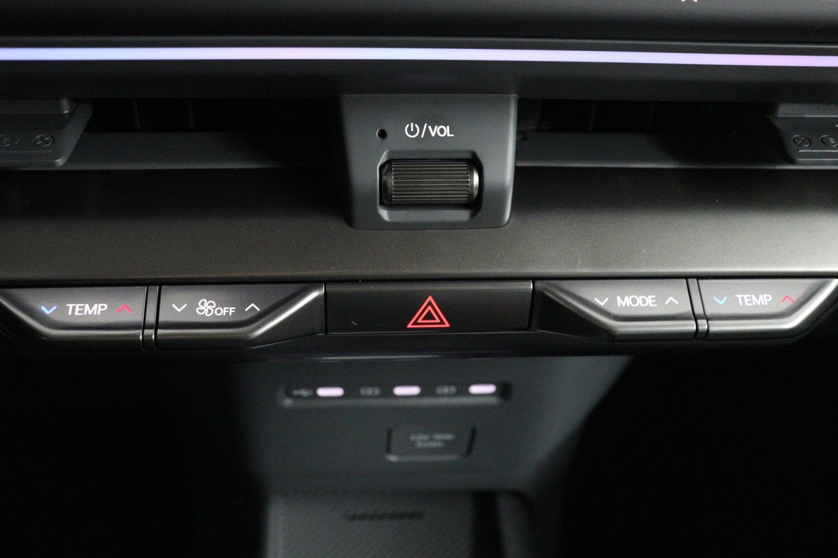 Kia EV2