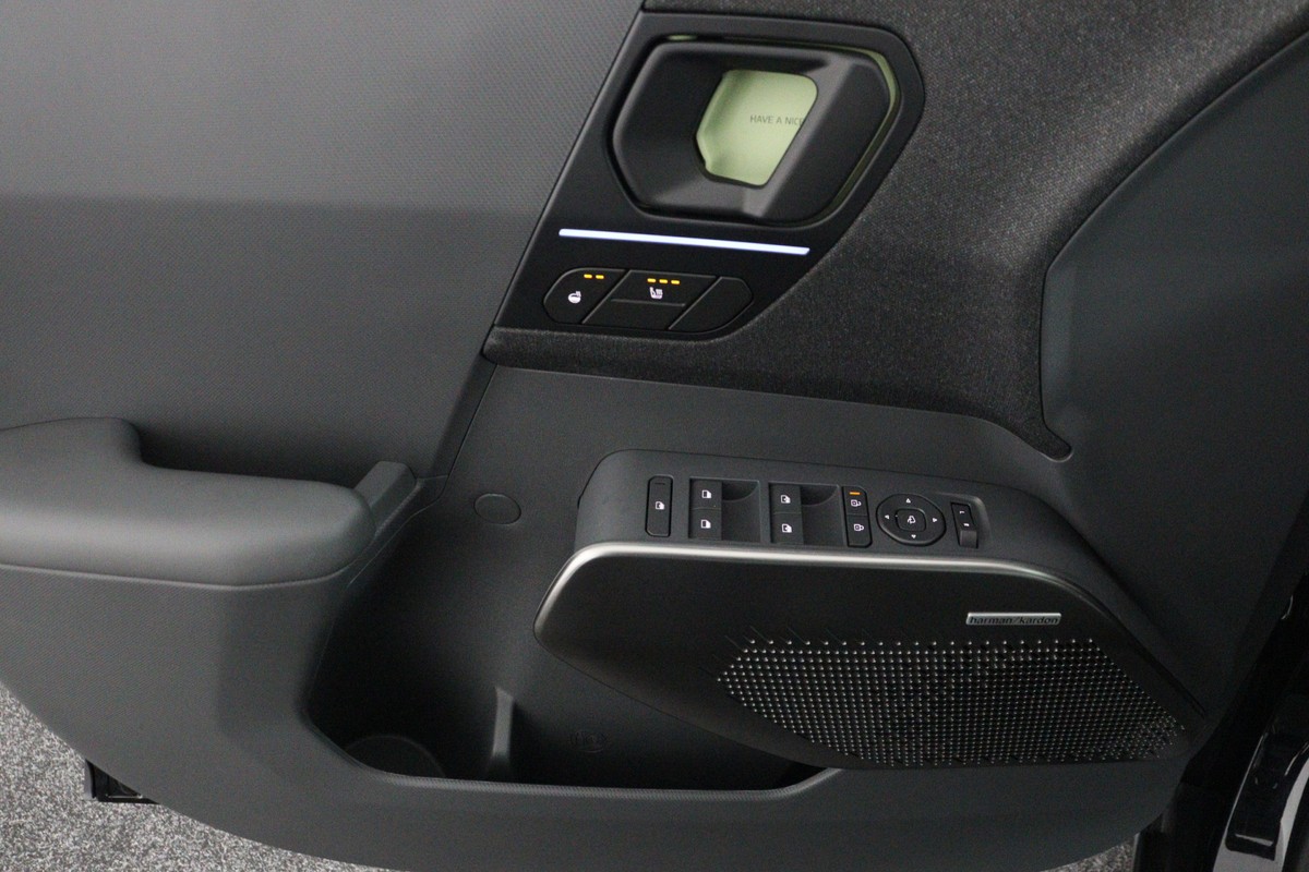 Kia EV2