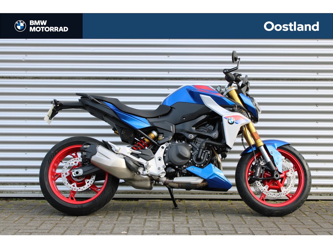 BMW F 900 R
