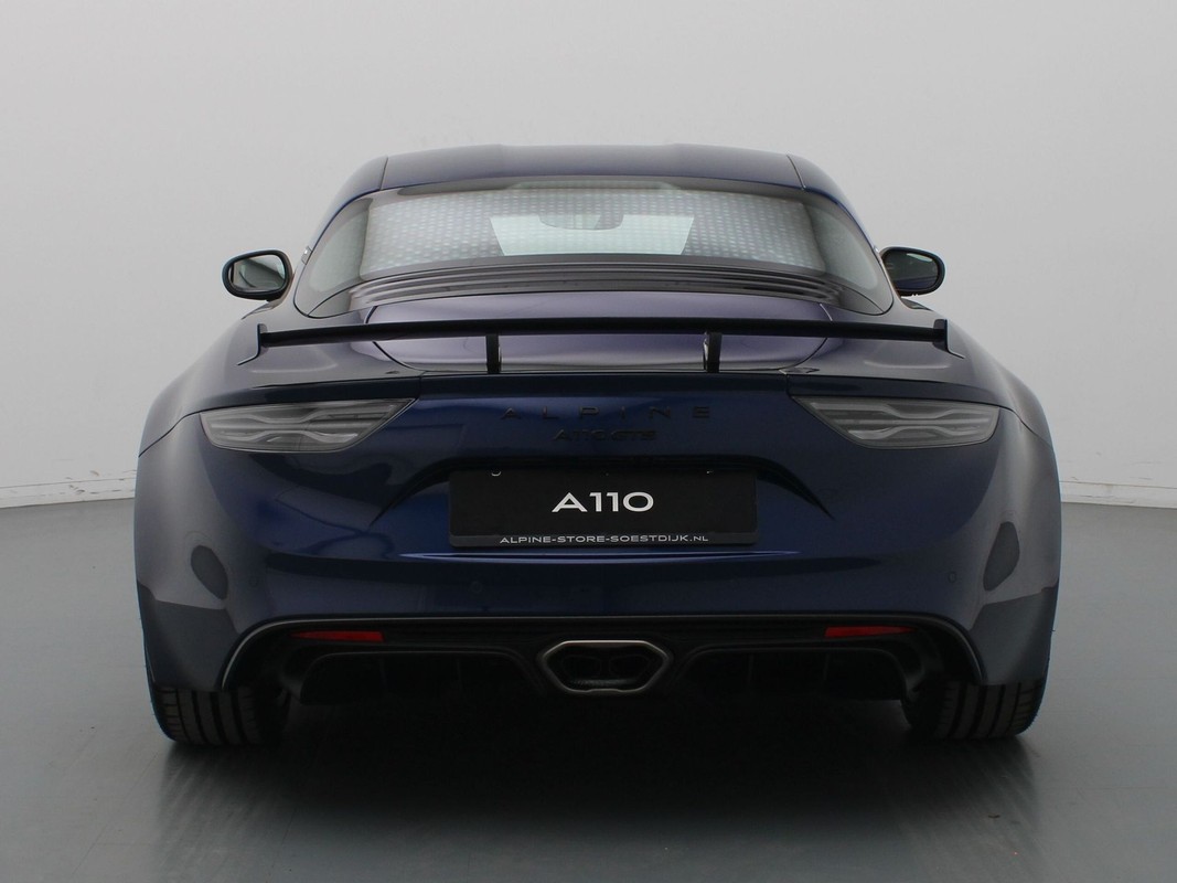 Alpine A110