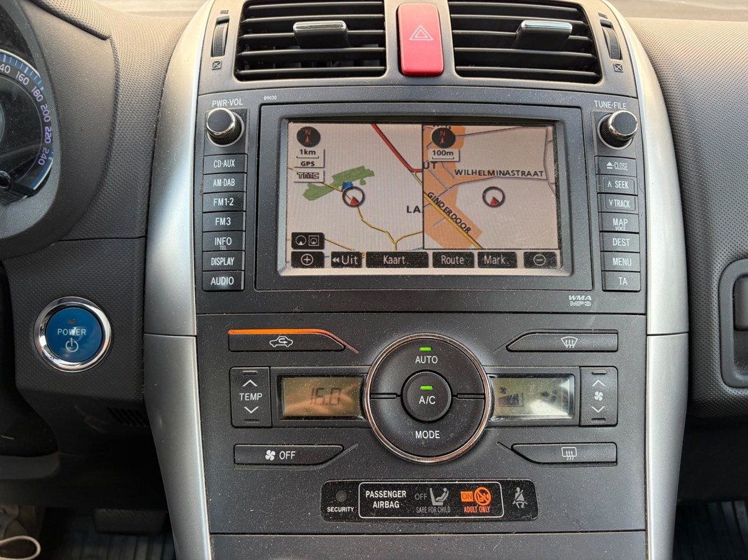 Toyota Auris