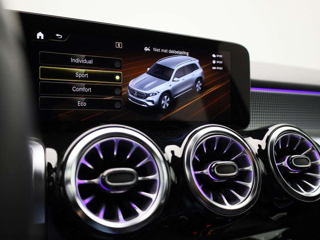 Mercedes-Benz EQB