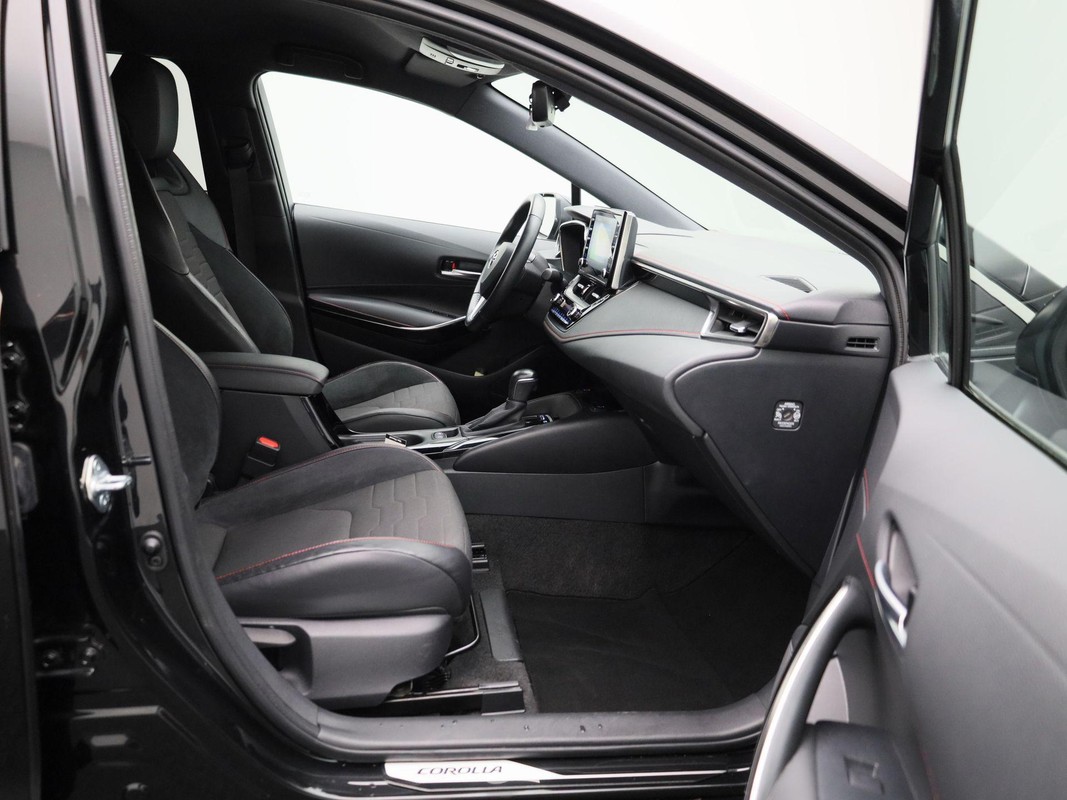 Toyota Corolla Touring Sports