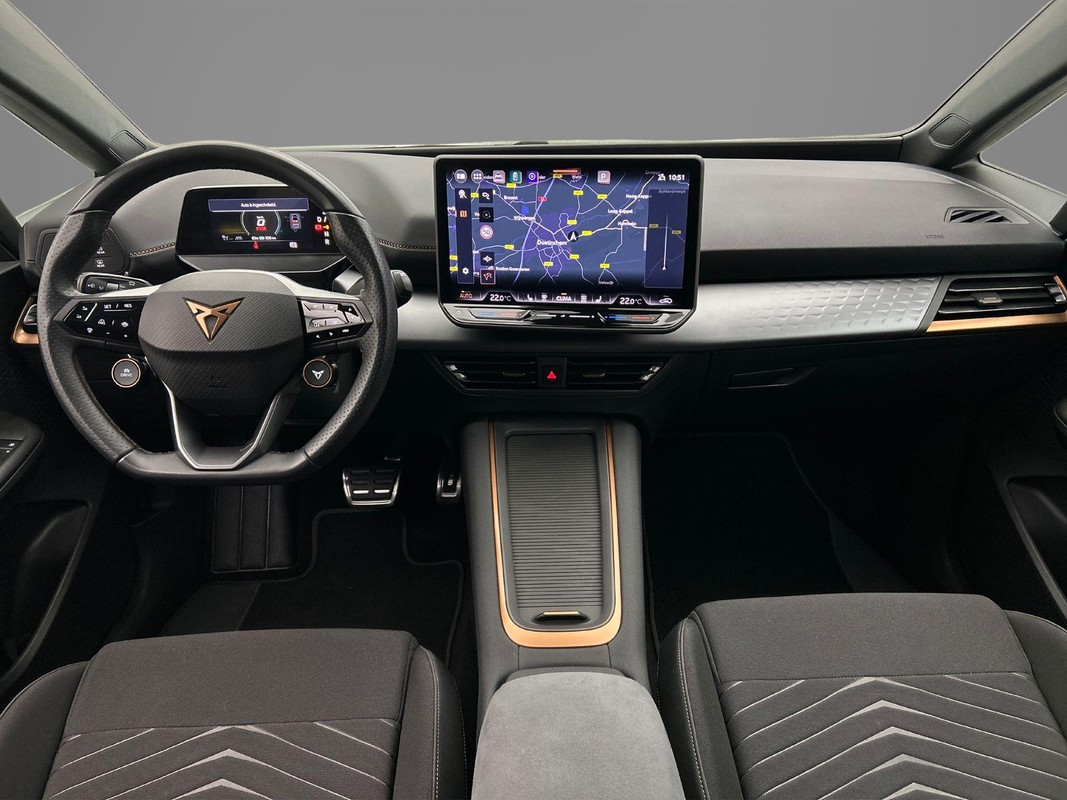 CUPRA Born