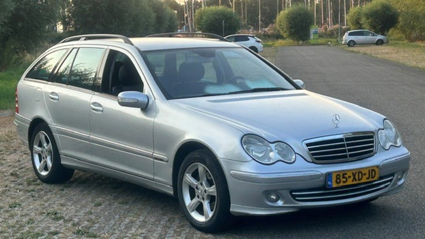 Mercedes-Benz C-Klasse