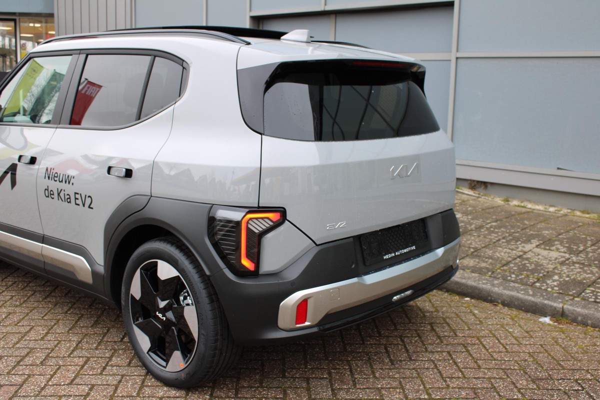 Kia EV2