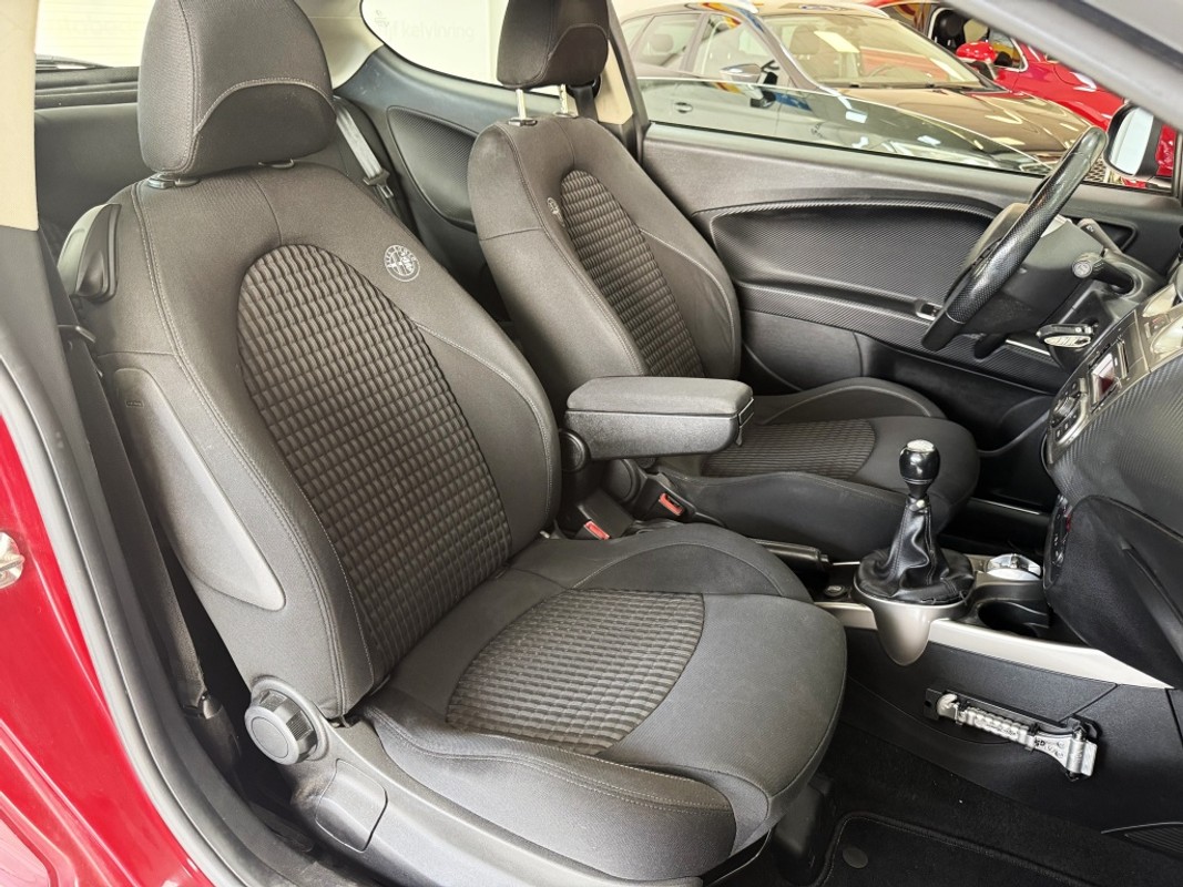 Alfa Romeo MiTo