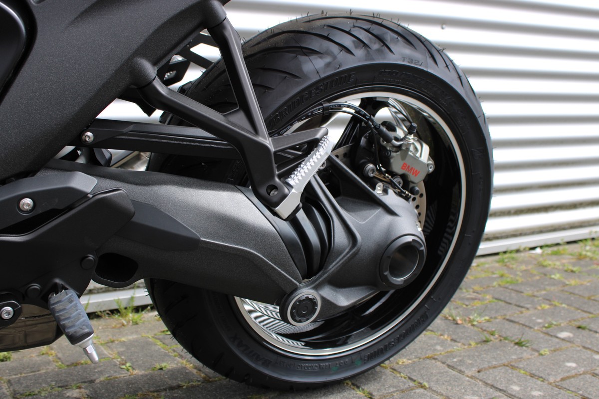 BMW R 1300 R