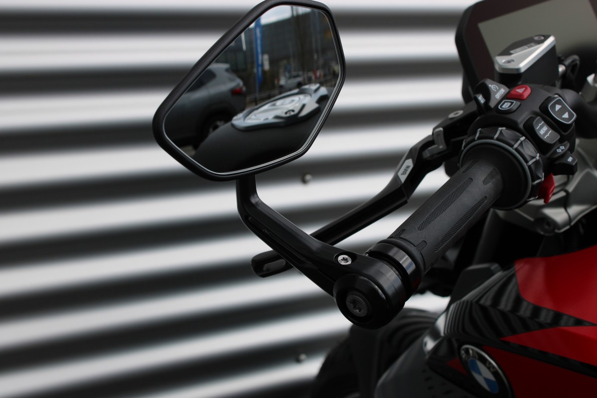 BMW R 1300 R