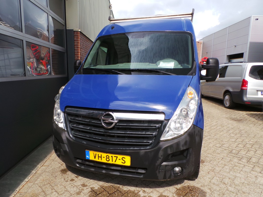 Opel Movano