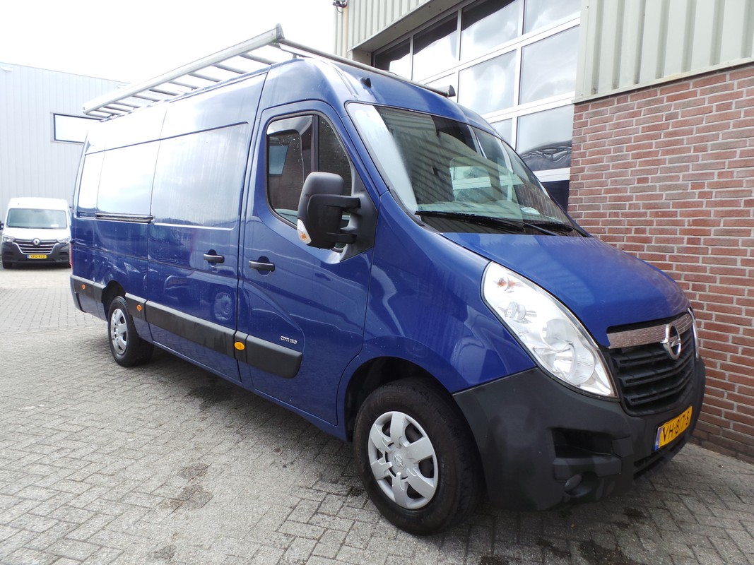 Opel Movano