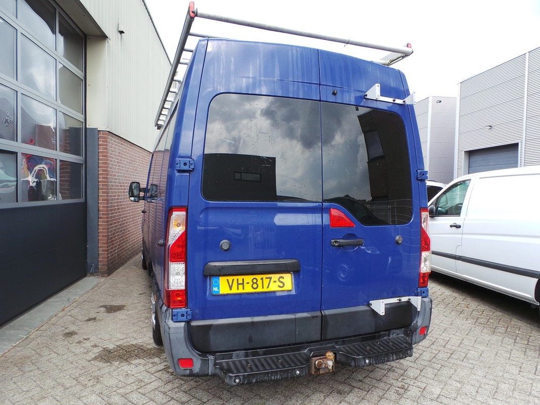 Opel Movano