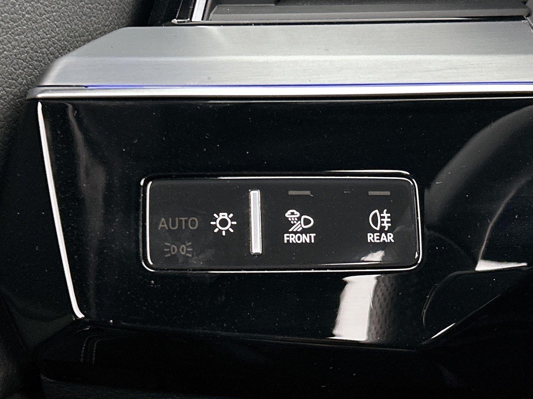 Audi Q8 Sportback e-tron