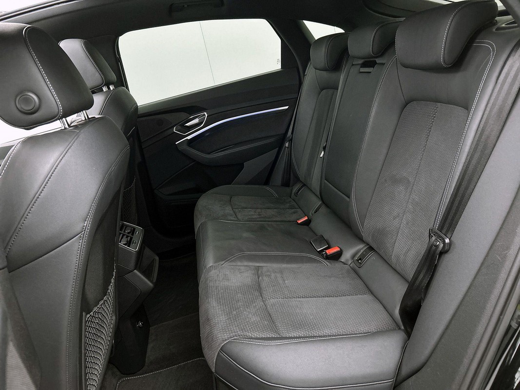Audi Q8 Sportback e-tron