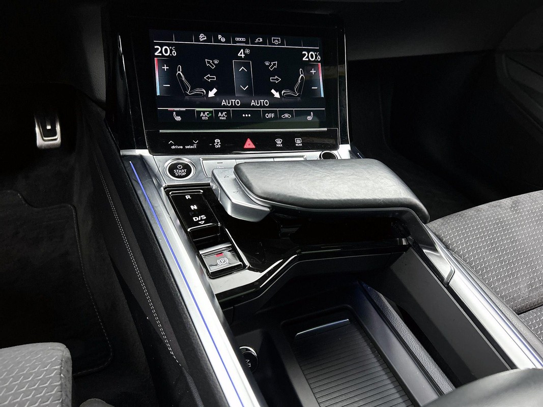 Audi Q8 Sportback e-tron