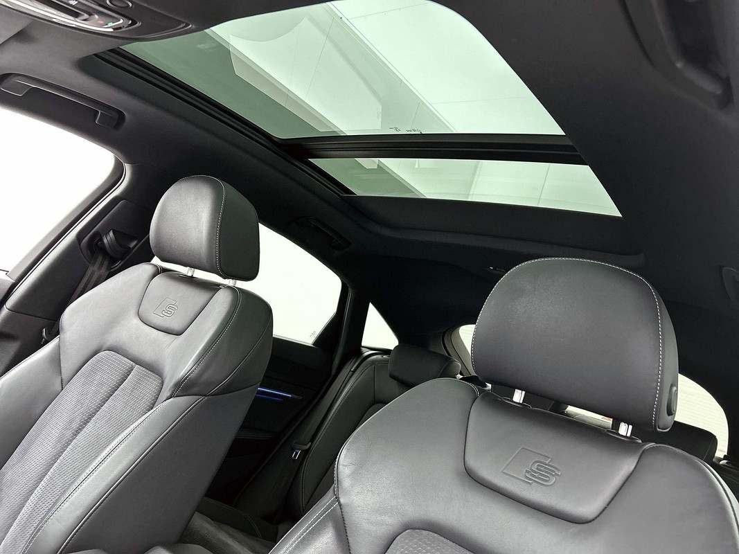 Audi Q8 Sportback e-tron