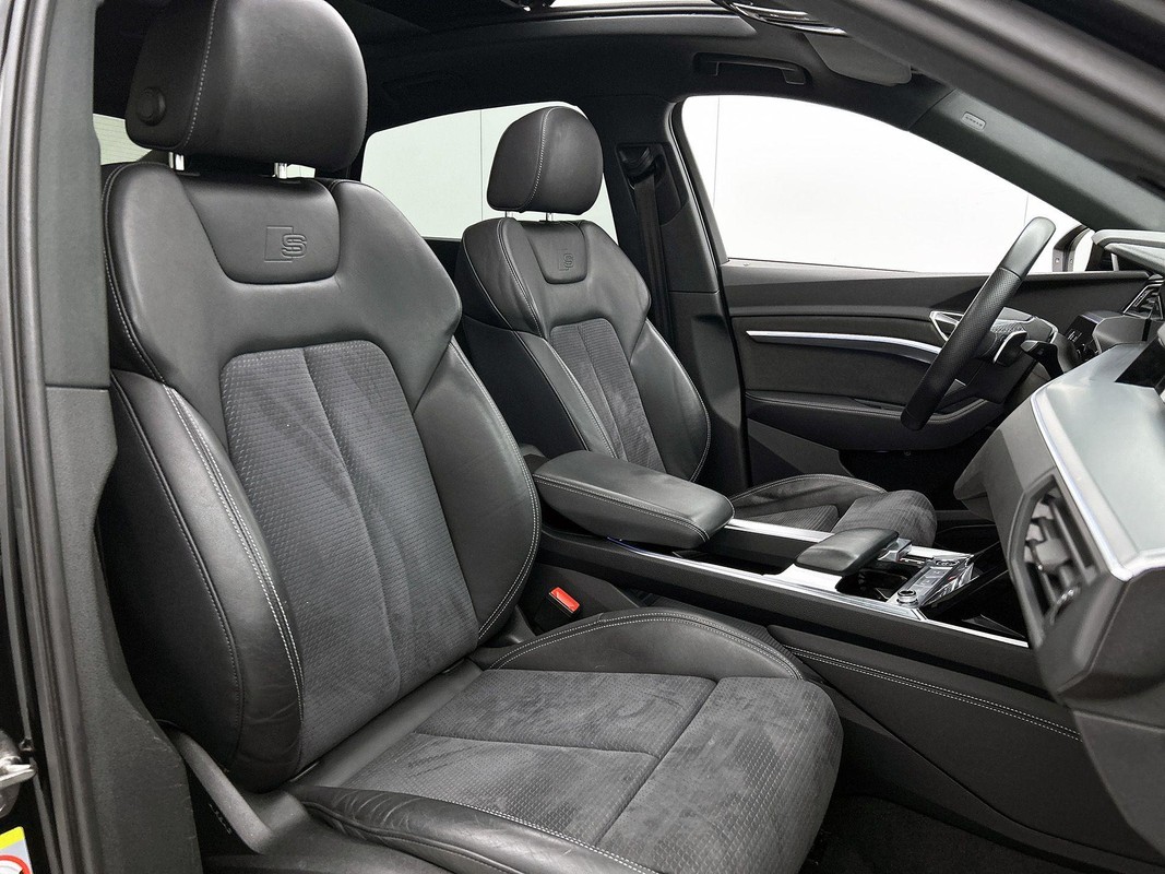 Audi Q8 Sportback e-tron
